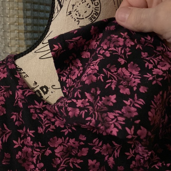 Top - Picture 3 of 3